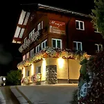 Almajur Hotel 3*