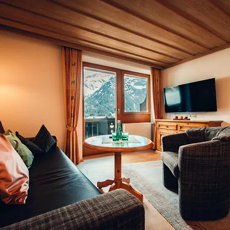 Almajur 3* Mittelberg