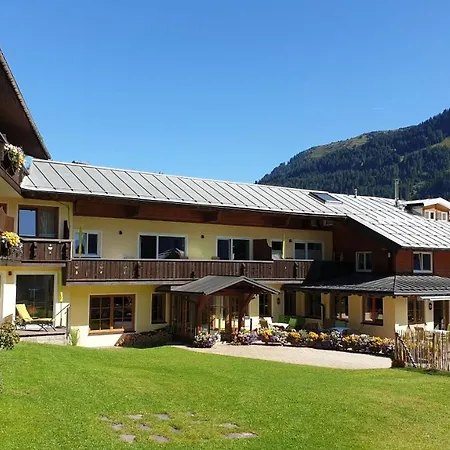 Almajur Hotel
